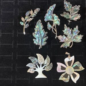 Abalone and Mother of Pearl Shell Leaf and Flower Pendant (1 piece)